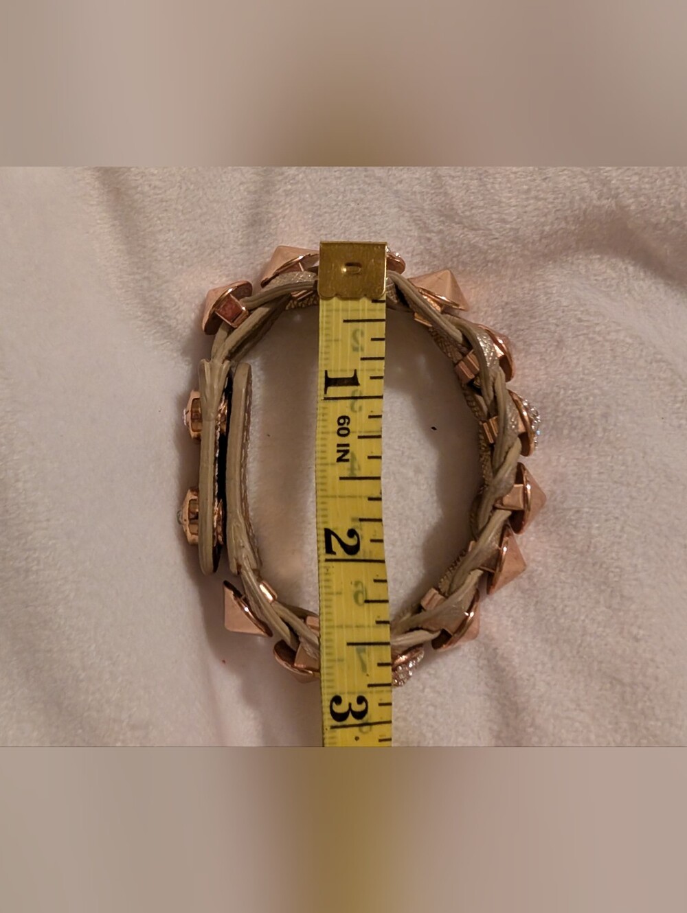 Henri Bendel Cone Spike & Pave Rhinestone Statement Bracelet Gold GUC - Picture 8 of 9